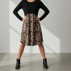 👛 2/$30 BOMBOM Black & Animal Print Long Sleeved Stretchy Dress, Medium